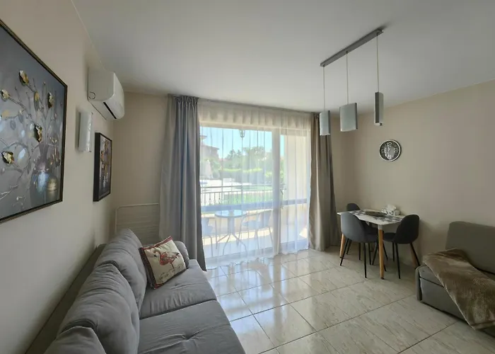 Studio * 圣弗拉斯