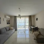 Studio Apartment *