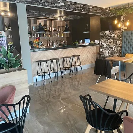 Апартаменти Studio *